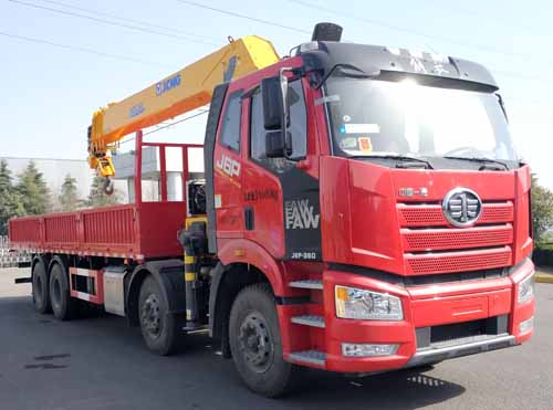 徐工牌XGS5311JSQJ6型随车起重运输车